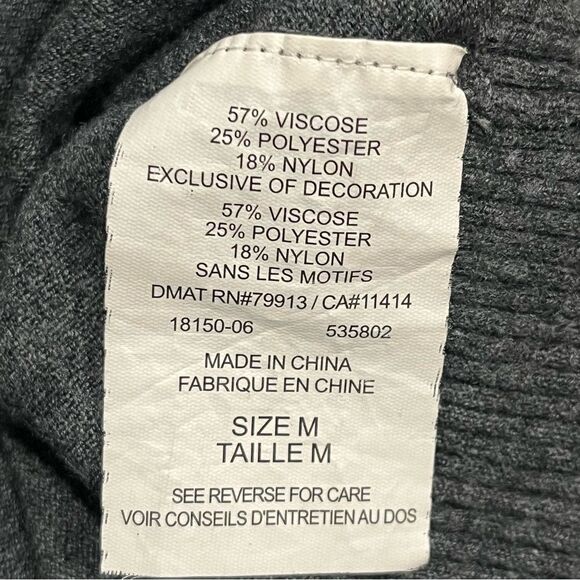 A Pea in the Pod Charcoal Grey Snap Henley 3/4 Sleeve Tunic Size Medium - Picture 6 of 6